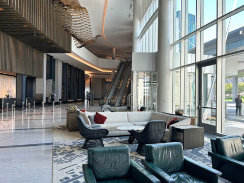 Hotel Review: Loews® Kansas City Hotel - Luxury Web